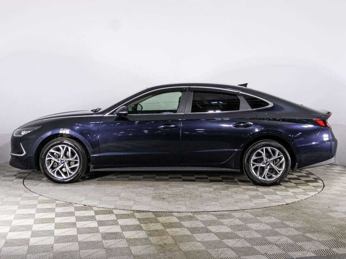 Hyundai Sonata с пробегом — 2021 год. Фото: #7
