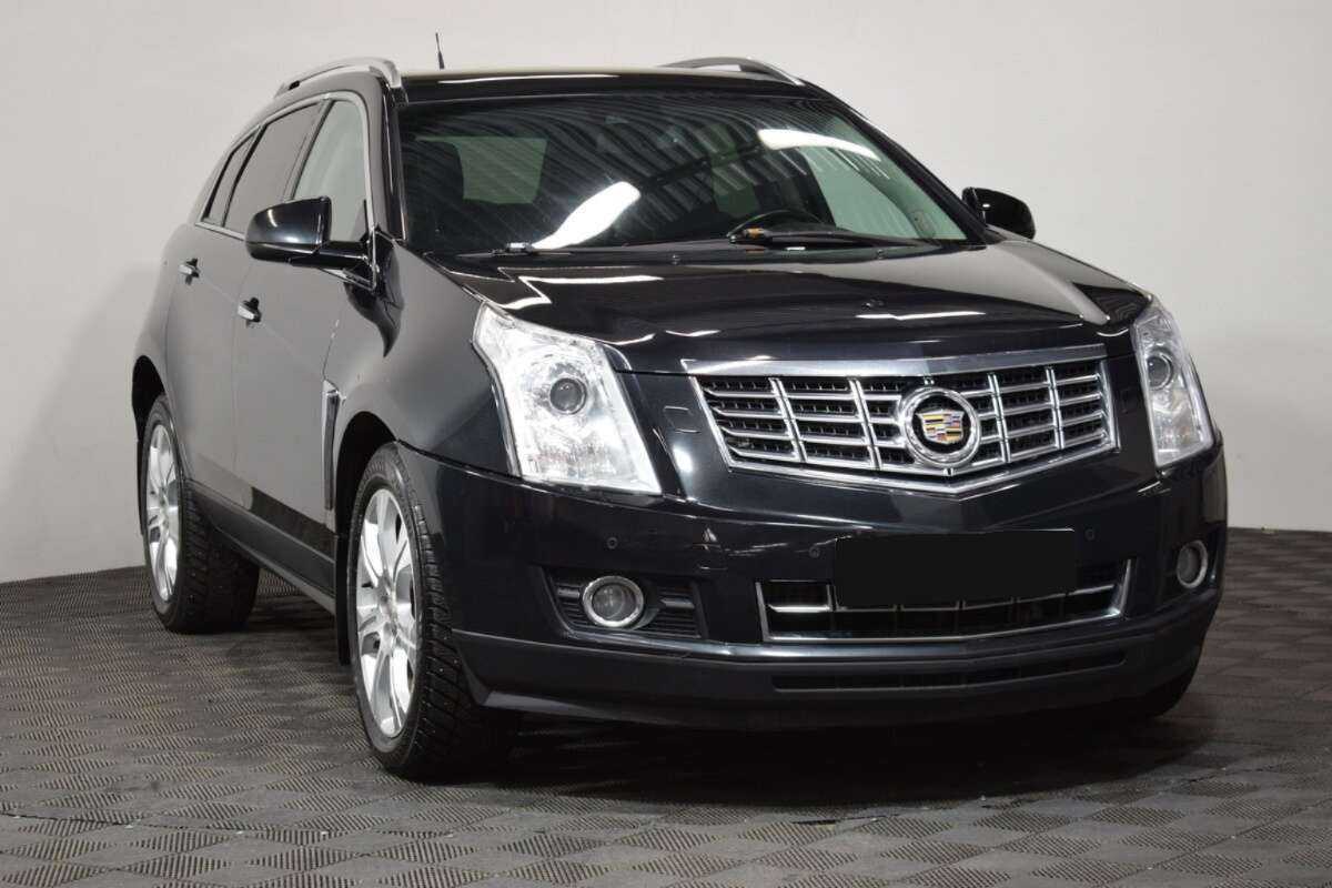 Cadillac SRX с пробегом — 2013 год. Фото: #2