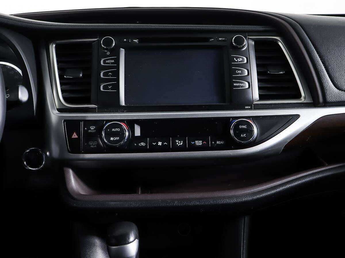 Toyota Highlander с пробегом — 2014 год. Фото: #13
