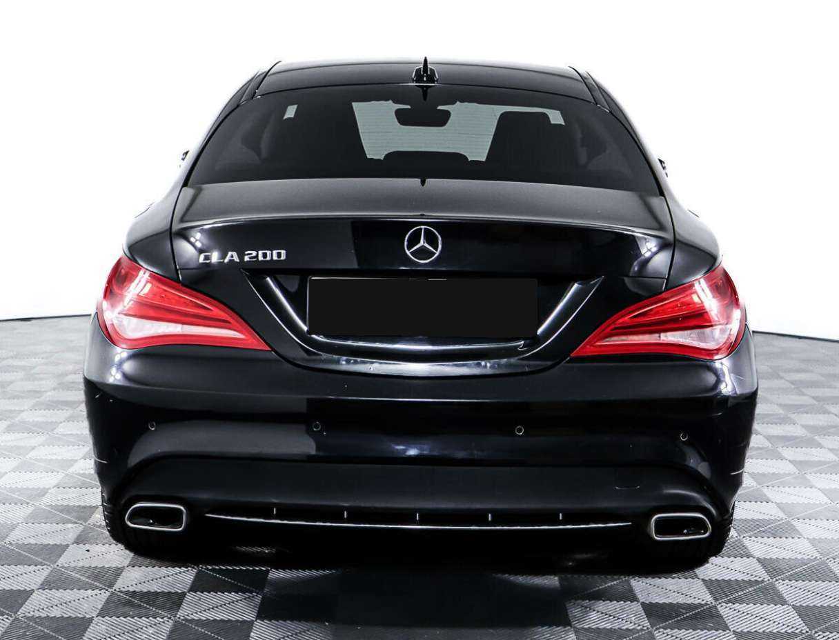 Mercedes-Benz CLA с пробегом — 2015 год. Фото: #5