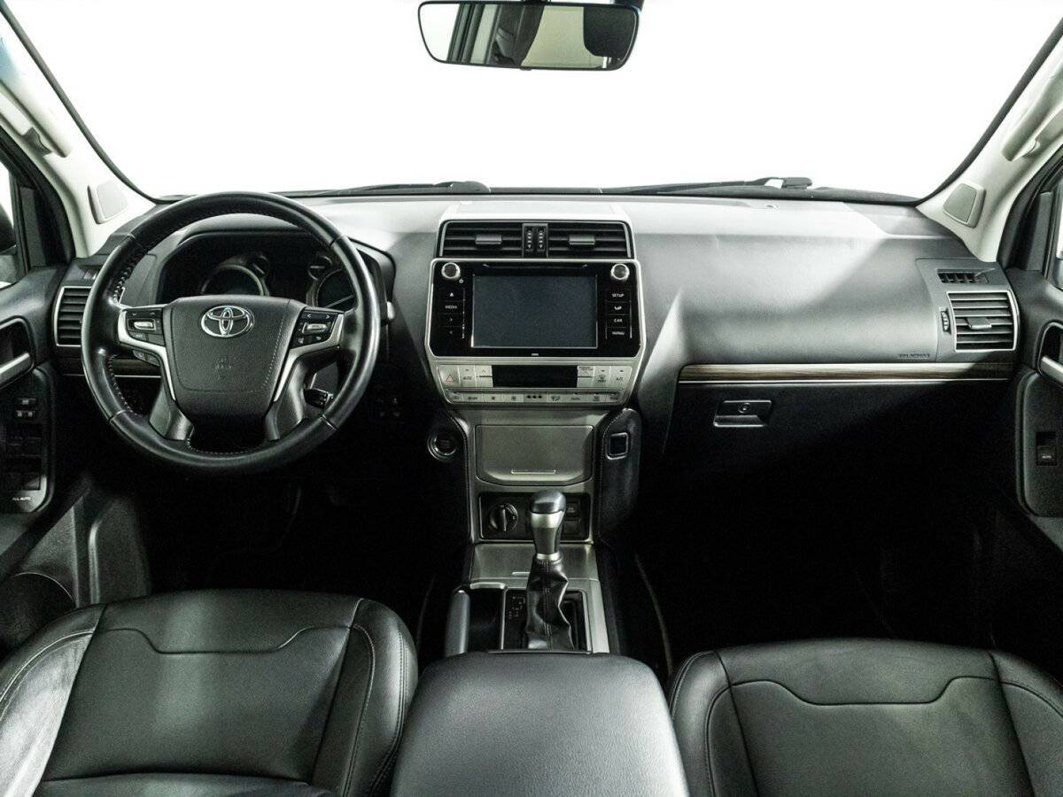 Toyota Land Cruiser Prado с пробегом — 2019 год. Фото: #12