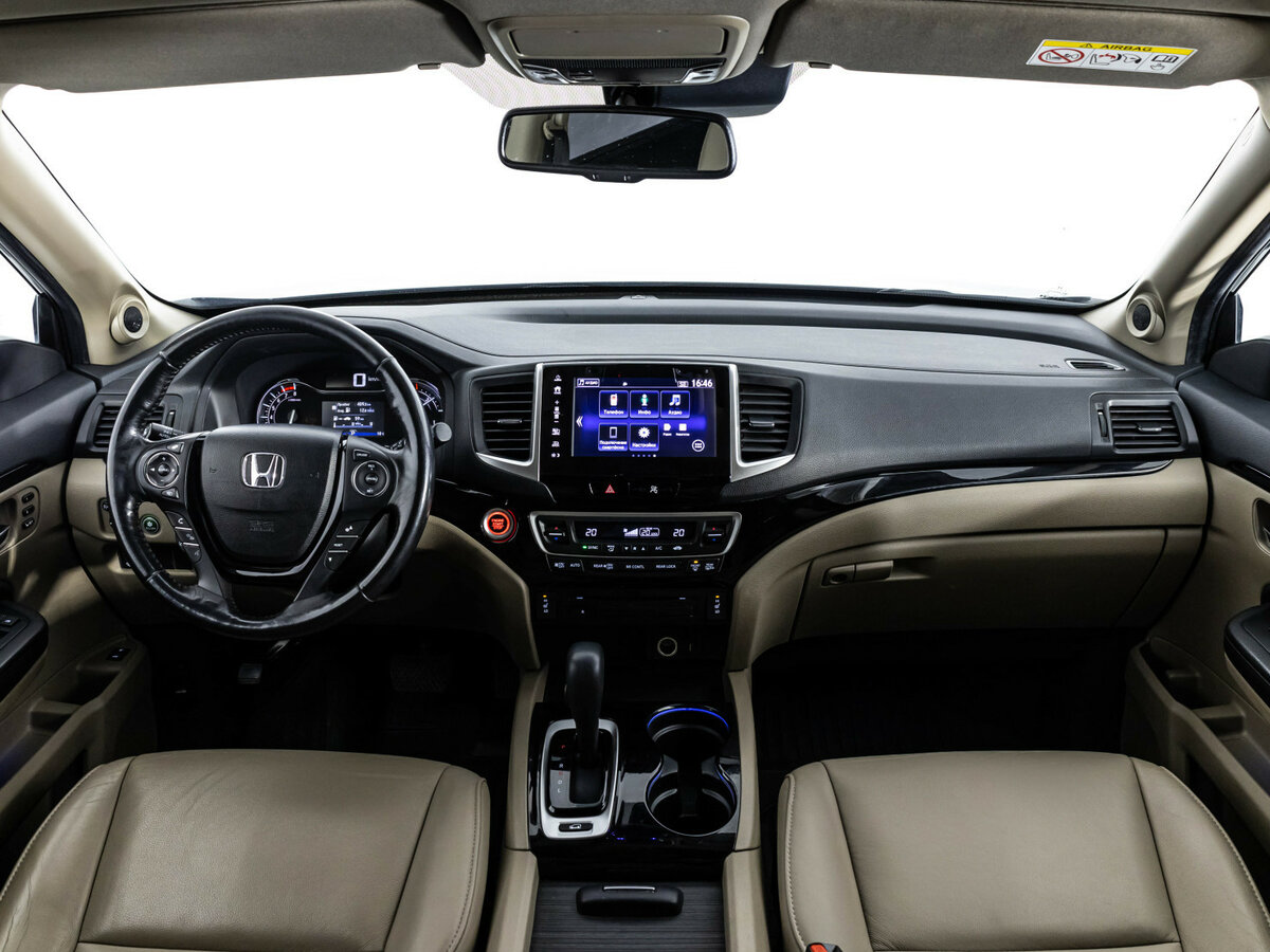 Honda Pilot с пробегом — 2018 год. Фото: #7