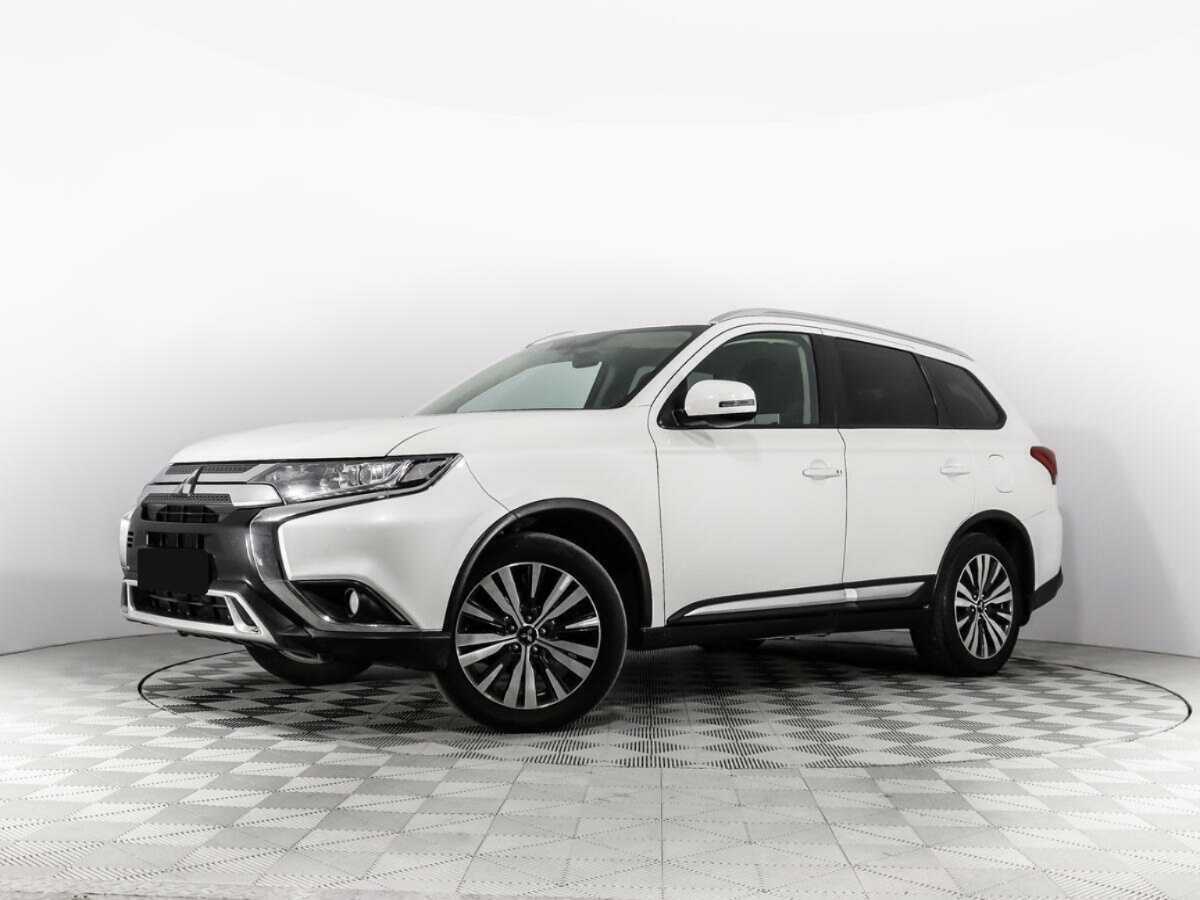 Mitsubishi Outlander с пробегом — 2020 год. Фото: #0