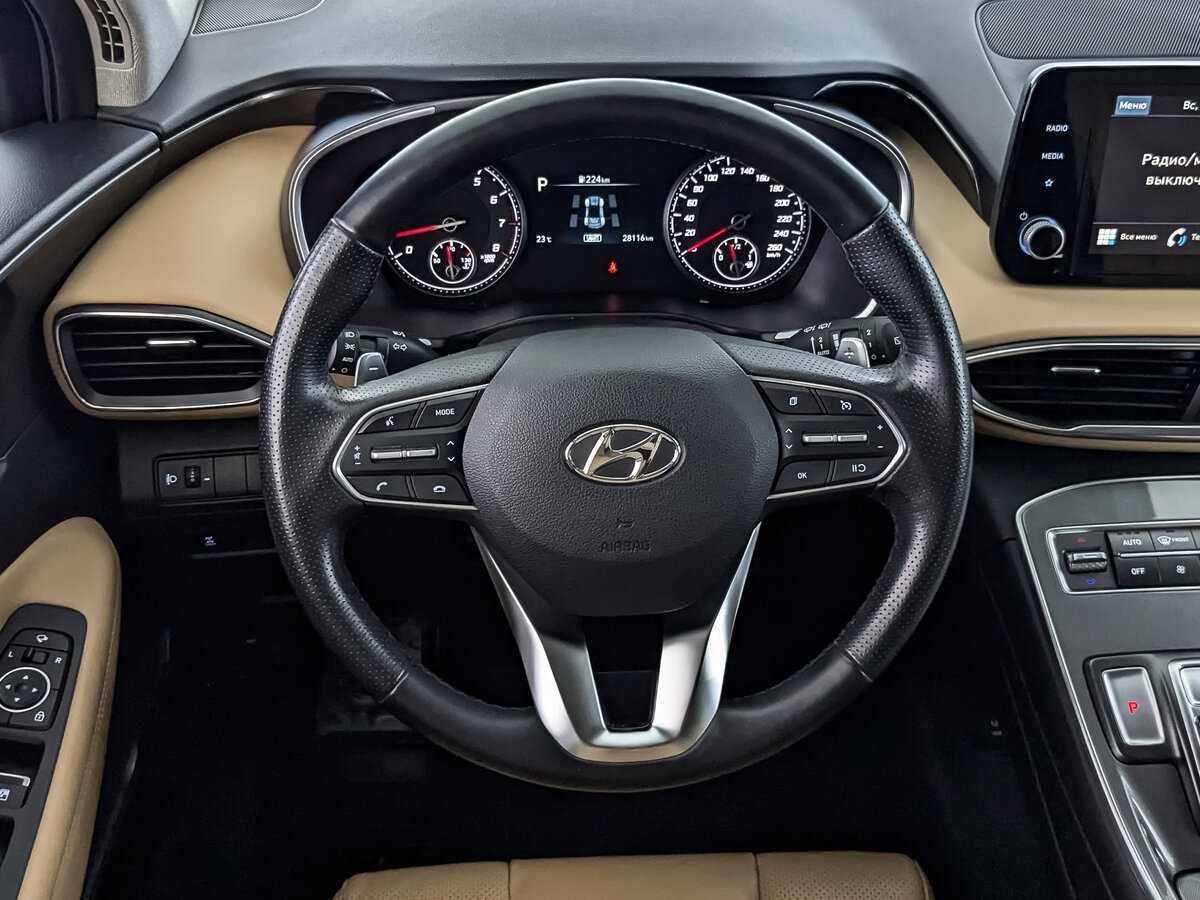 Hyundai Santa Fe с пробегом — 2023 год. Фото: #17