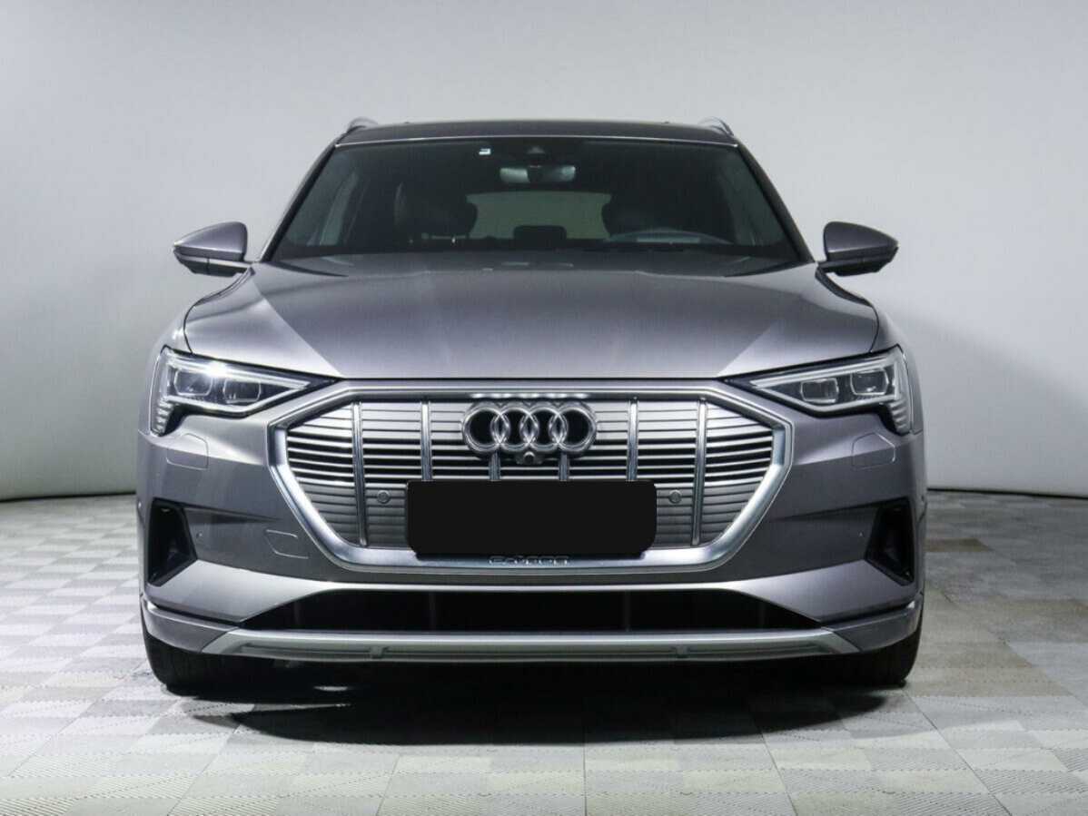 Audi e-tron с пробегом — 2020 год. Фото: #1