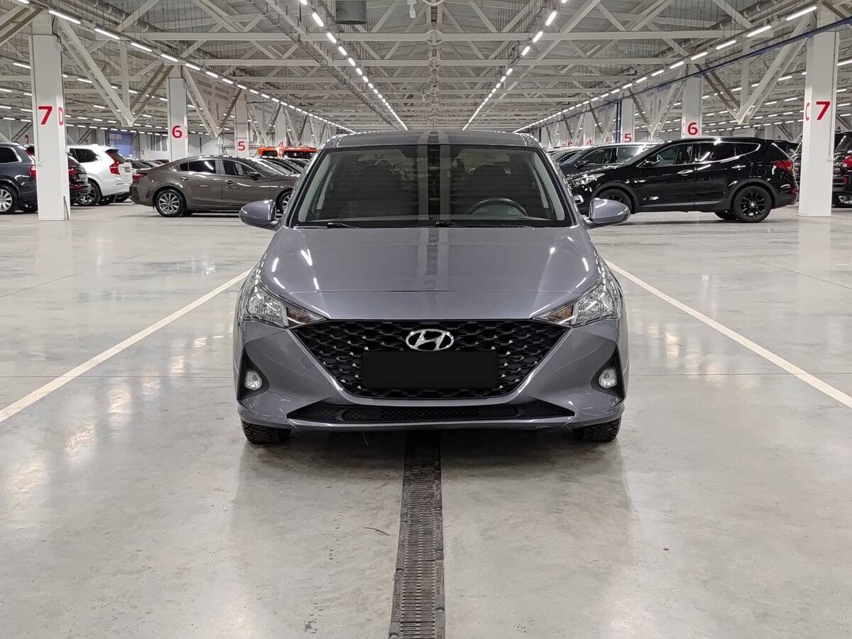 Hyundai Solaris с пробегом — 2021 год. Фото: #1