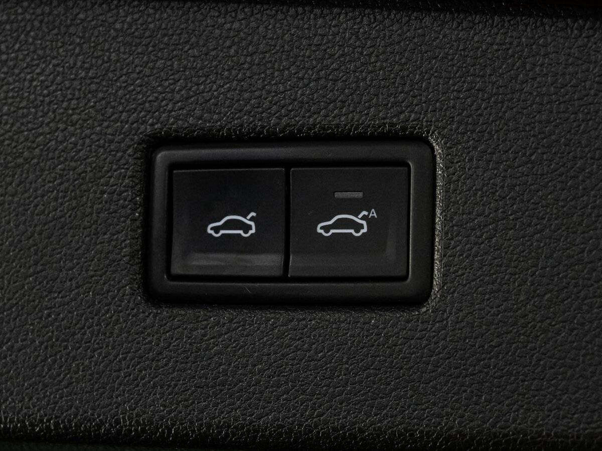 Volkswagen Tiguan с пробегом — 2020 год. Фото: #18