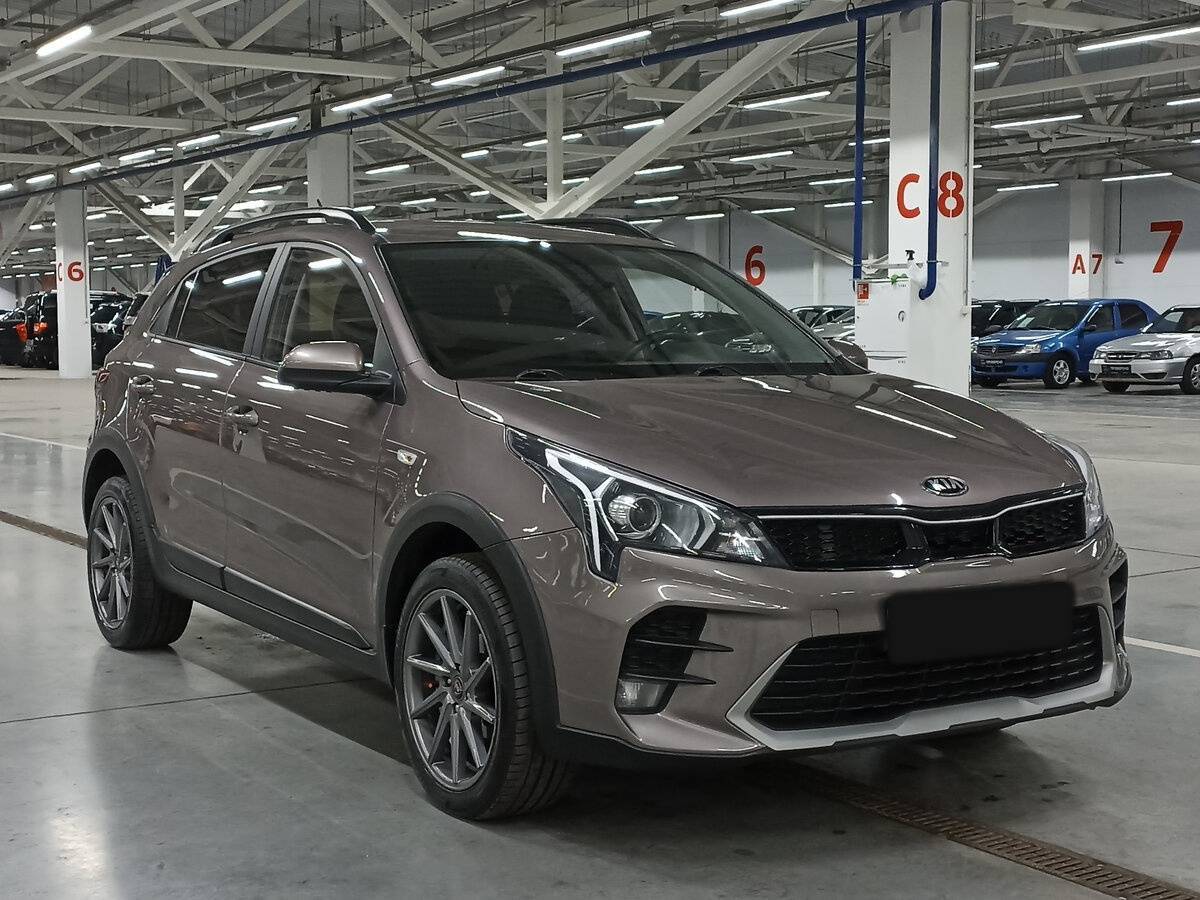Kia Rio с пробегом — 2020 год. Фото: #2