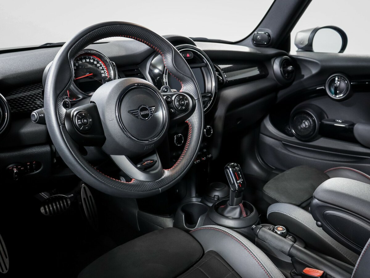 Mini Hatch с пробегом — 2019 год. Фото: #10