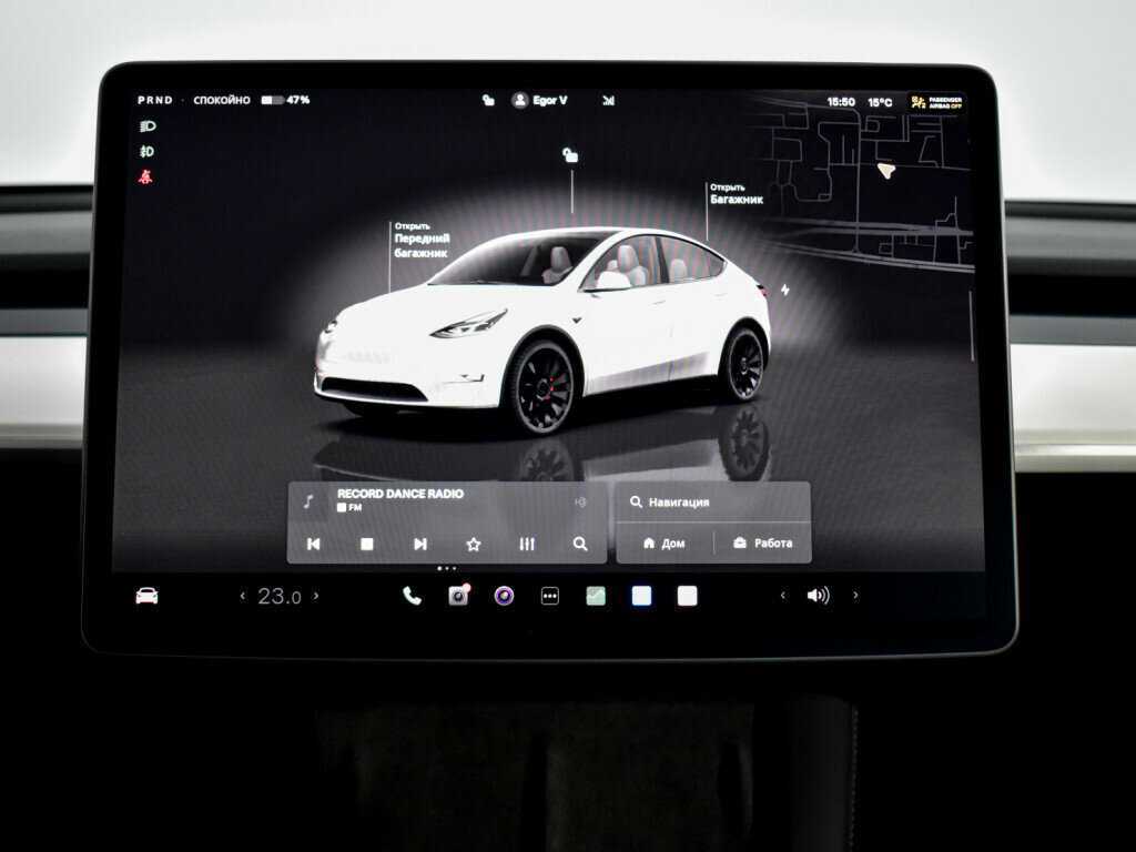 Tesla Model Y с пробегом — 2022 год. Фото: #17