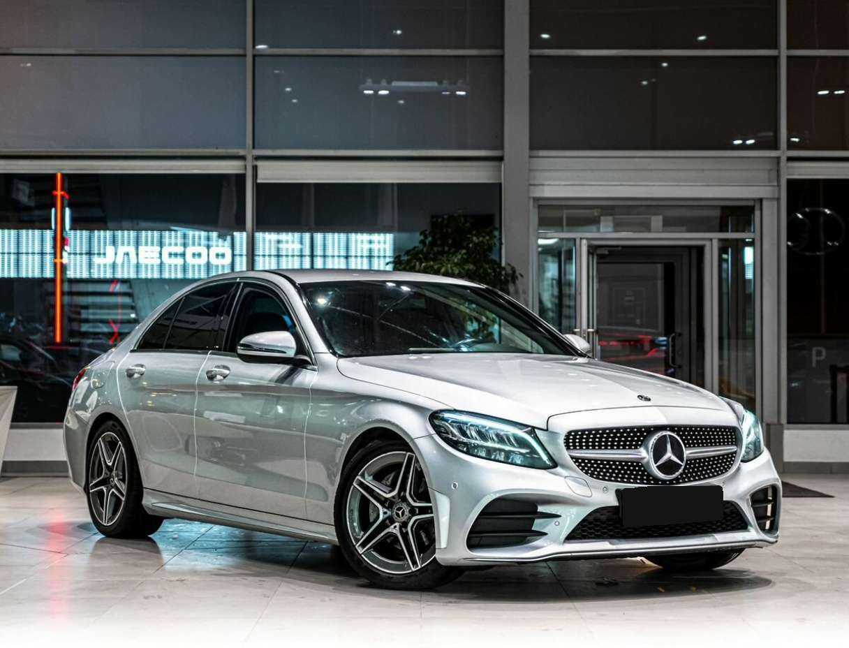 Mercedes-Benz C-Класс с пробегом — 2018 год. Фото: #1
