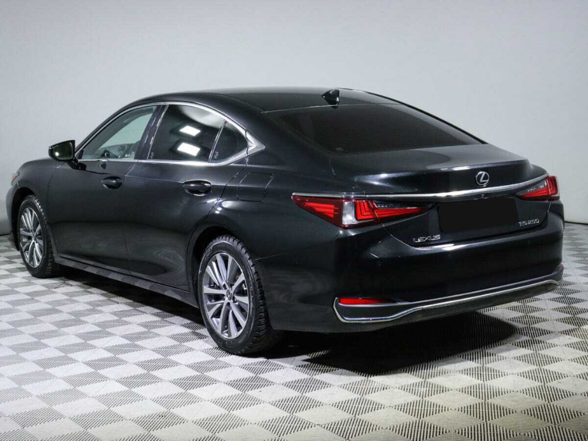 Lexus ES с пробегом — 2019 год. Фото: #5