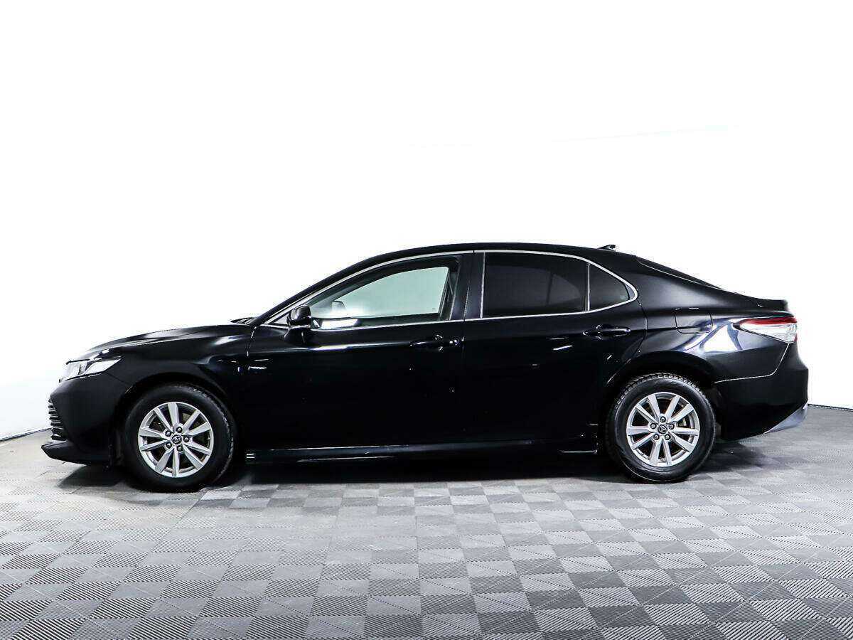 Toyota Camry с пробегом — 2020 год. Фото: #7
