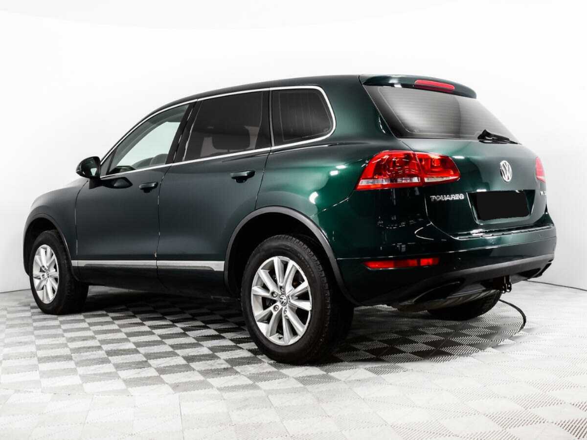 Volkswagen Touareg с пробегом — 2011 год. Фото: #6