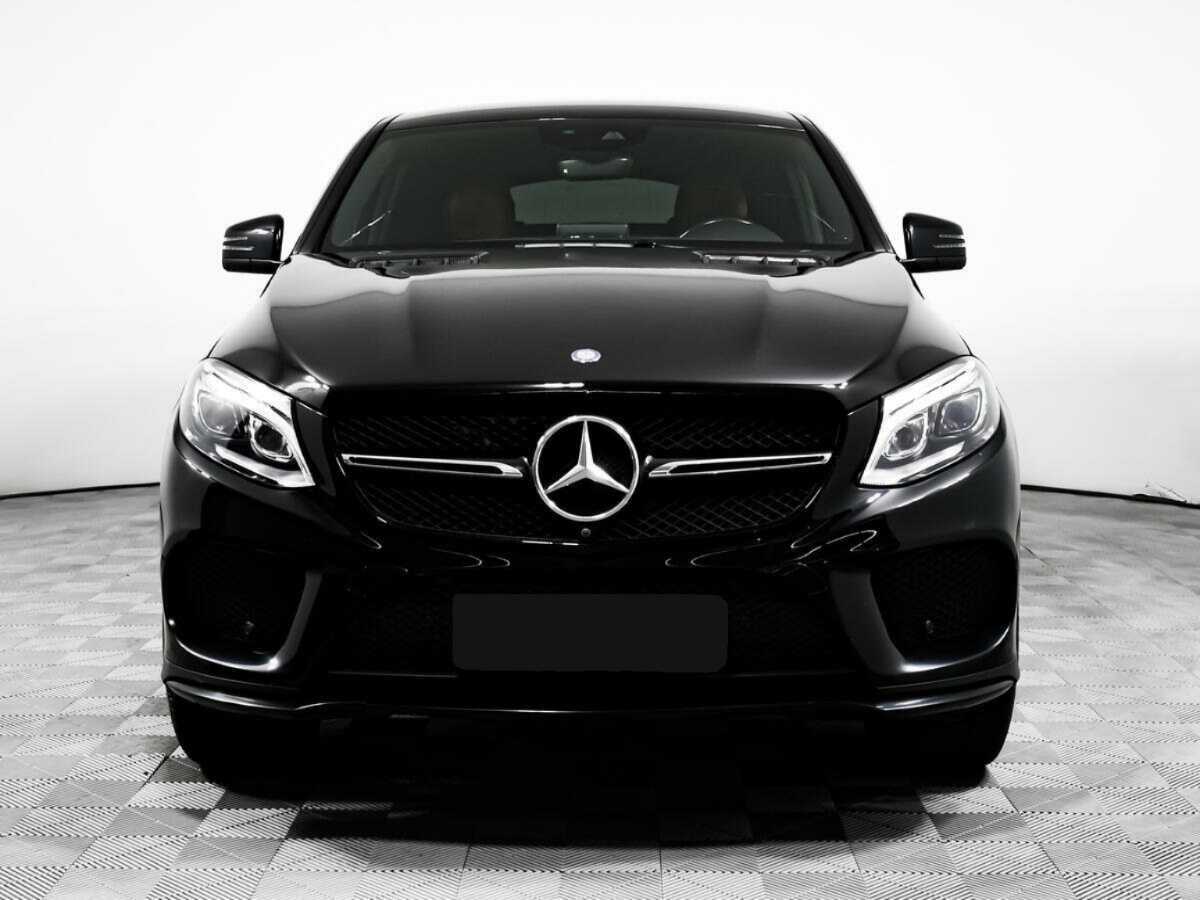 Mercedes-Benz GLE Coupe с пробегом — 2016 год. Фото: #1