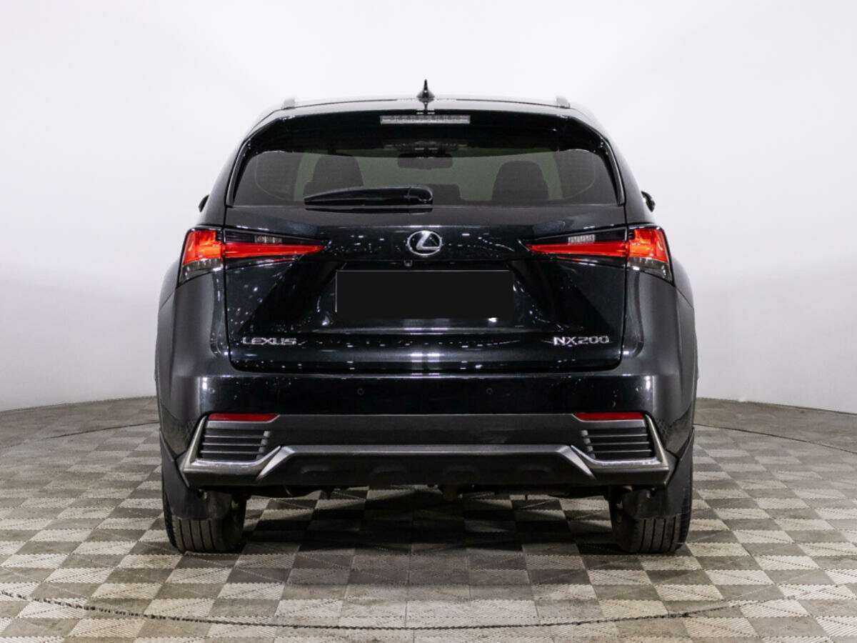 Lexus NX с пробегом — 2018 год. Фото: #5