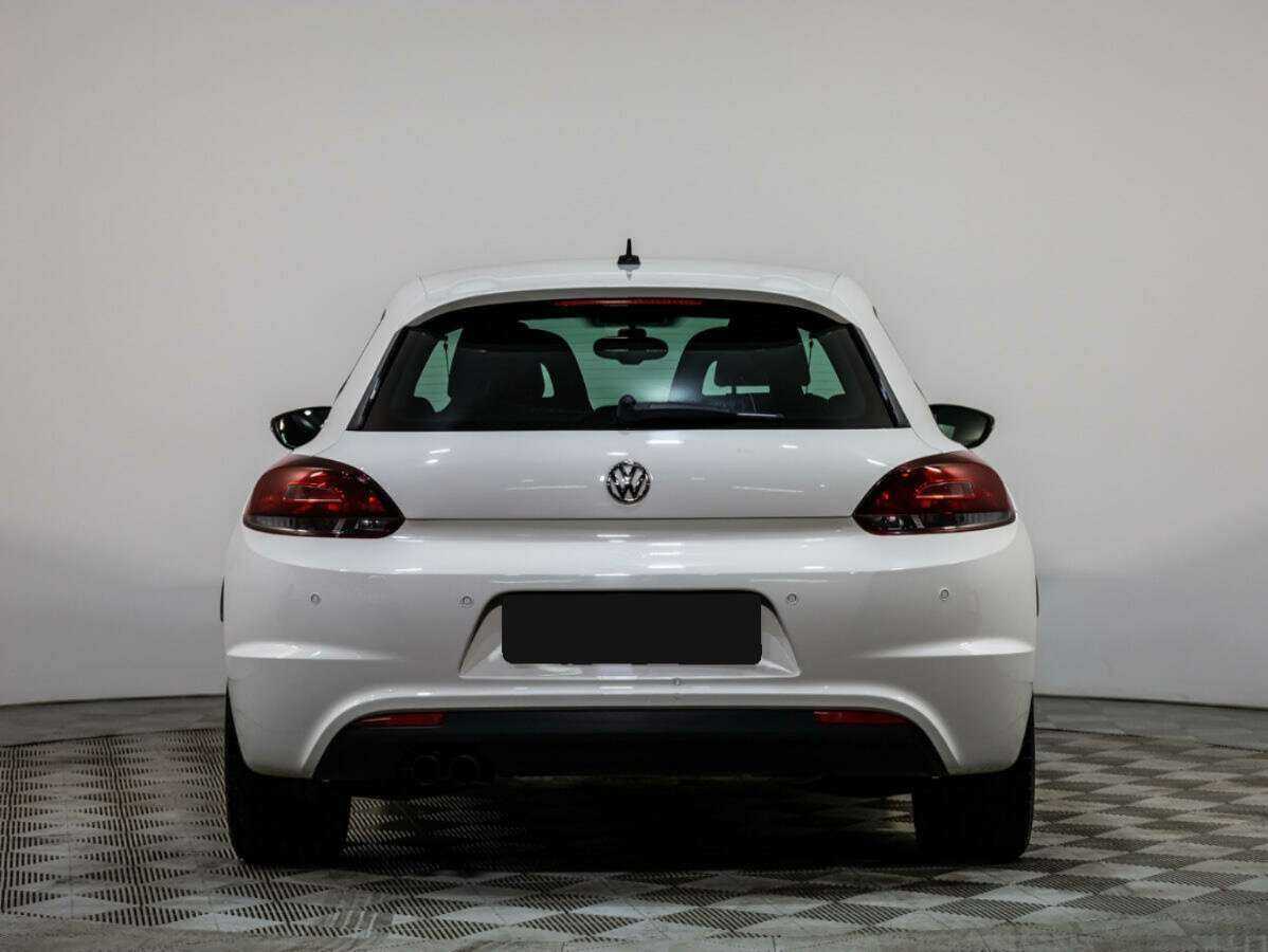 Volkswagen Scirocco с пробегом — 2013 год. Фото: #4