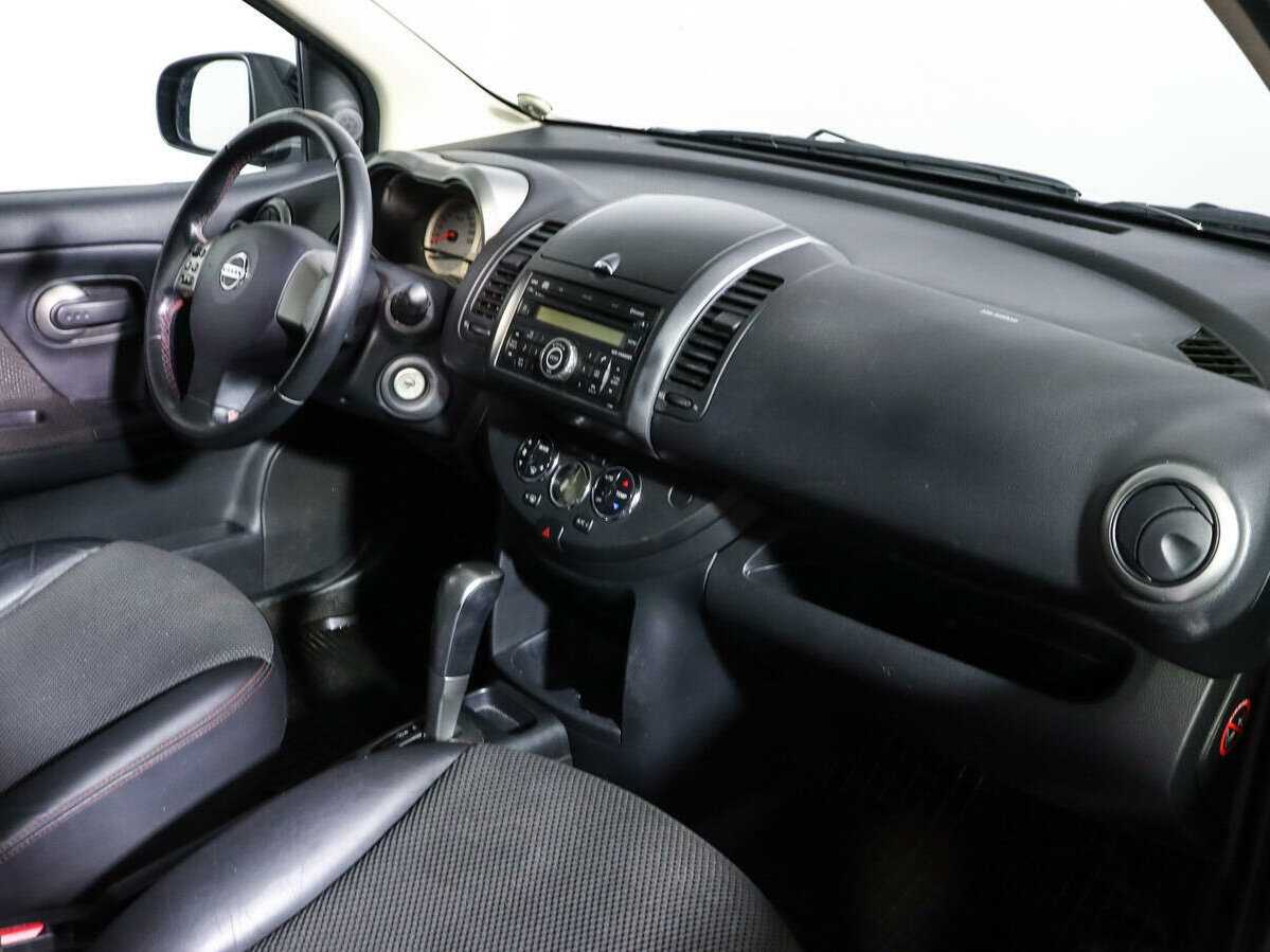 Nissan Note с пробегом — 2007 год. Фото: #6