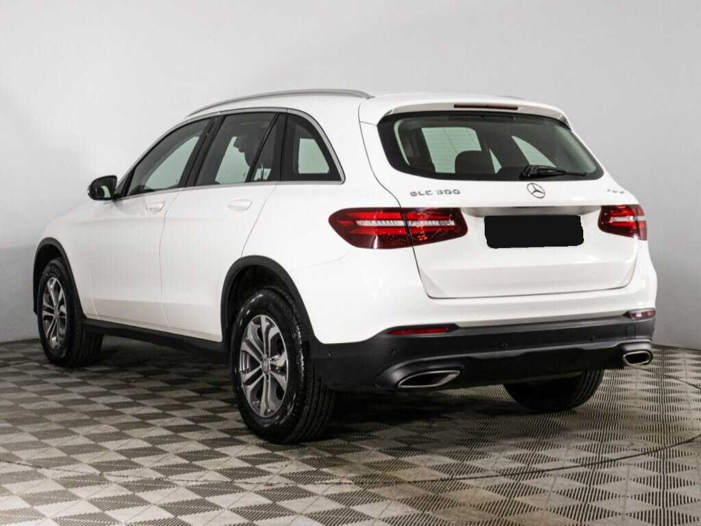Mercedes-Benz GLC с пробегом — 2015 год. Фото: #6