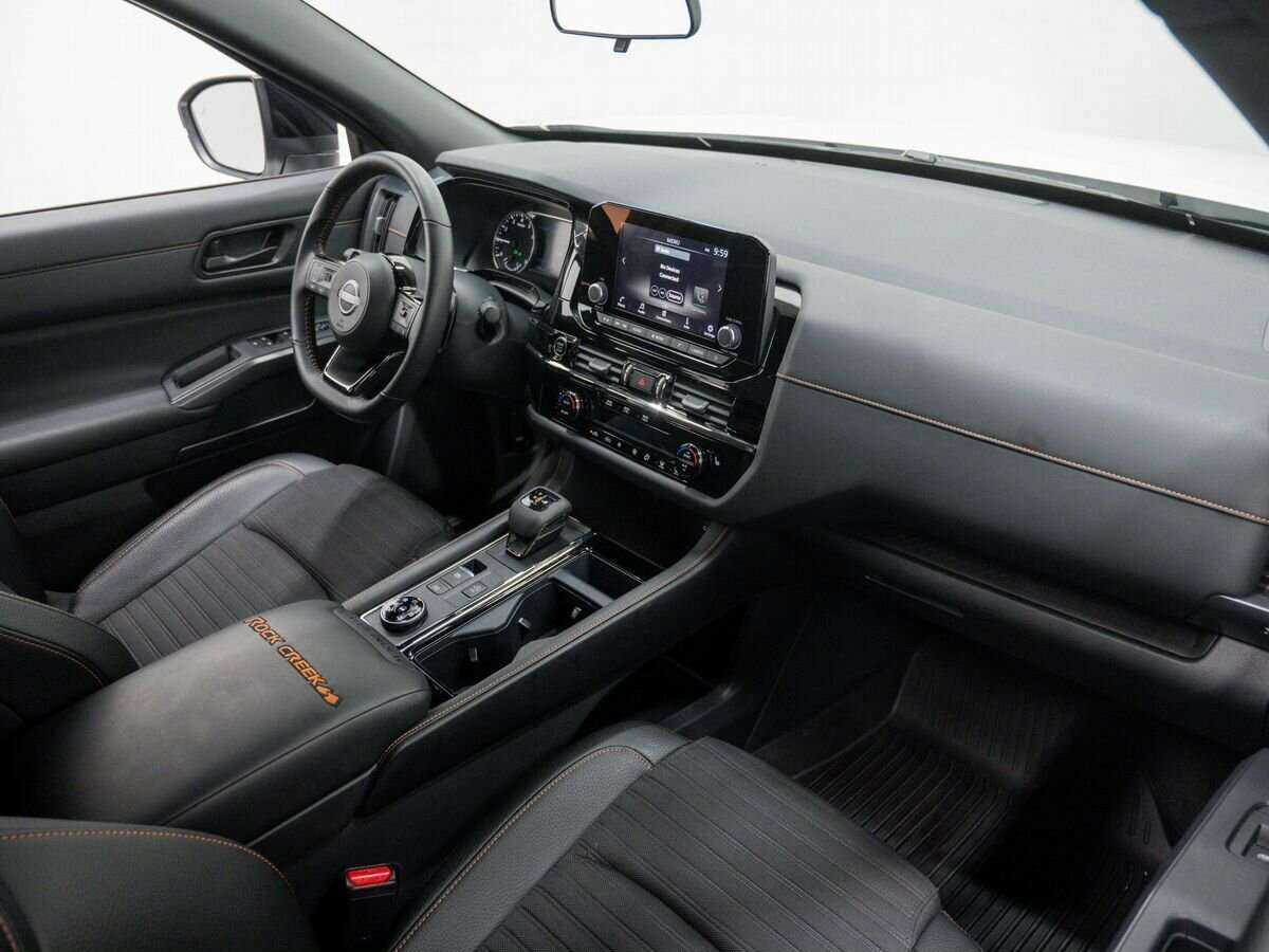 Nissan Pathfinder с пробегом — 2023 год. Фото: #8