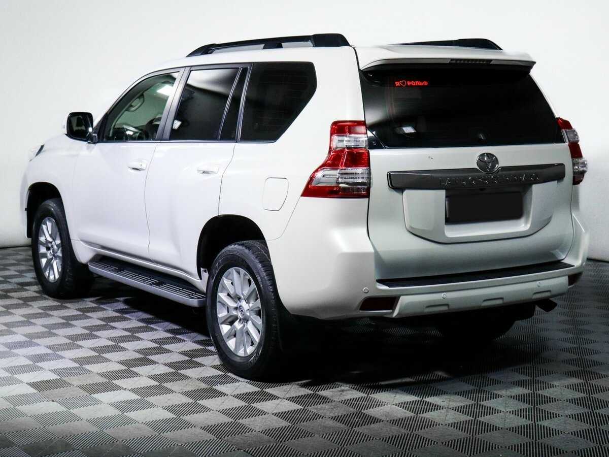 Toyota Land Cruiser Prado с пробегом — 2014 год. Фото: #6