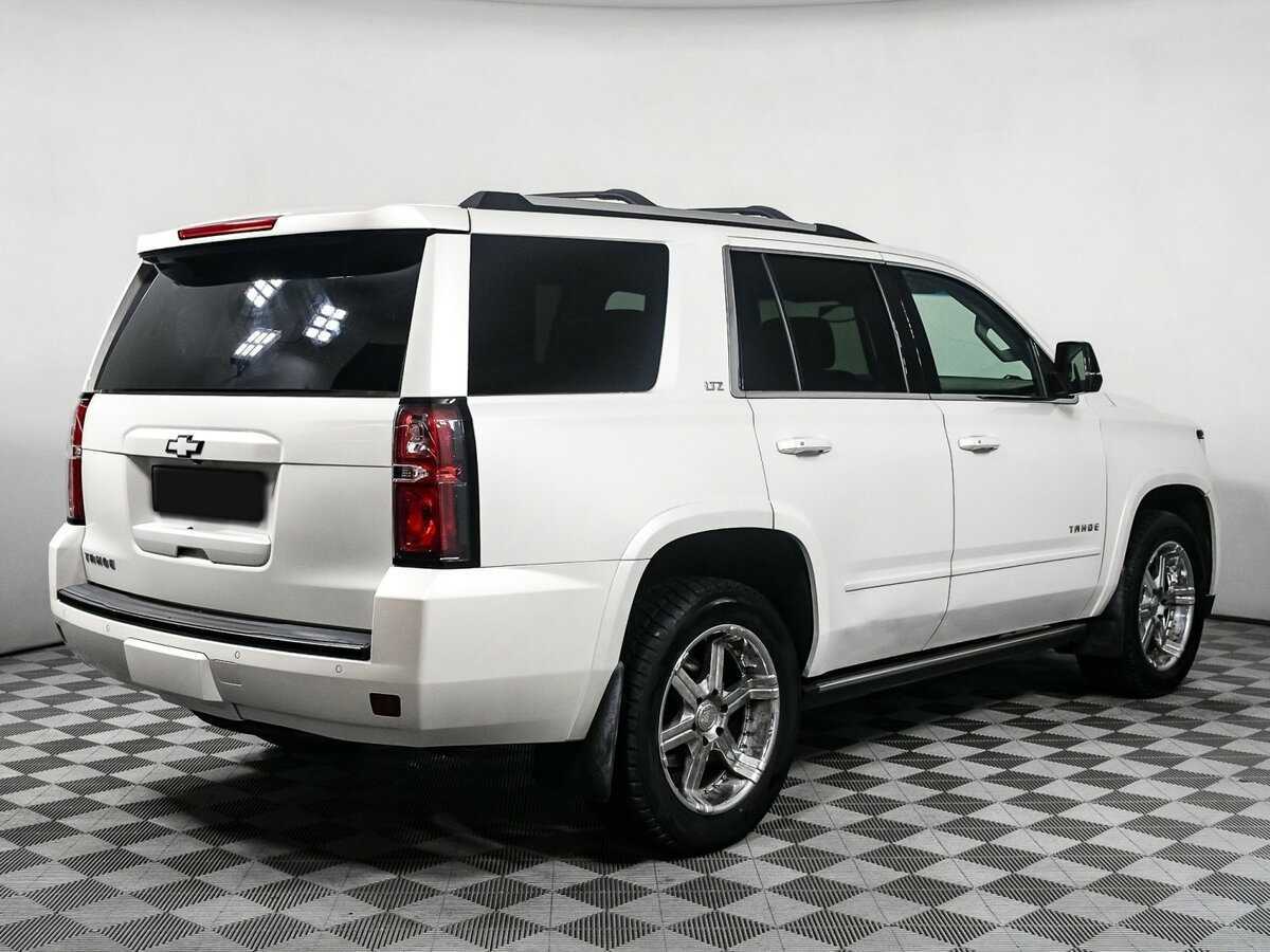 Chevrolet Tahoe с пробегом — 2015 год. Фото: #3