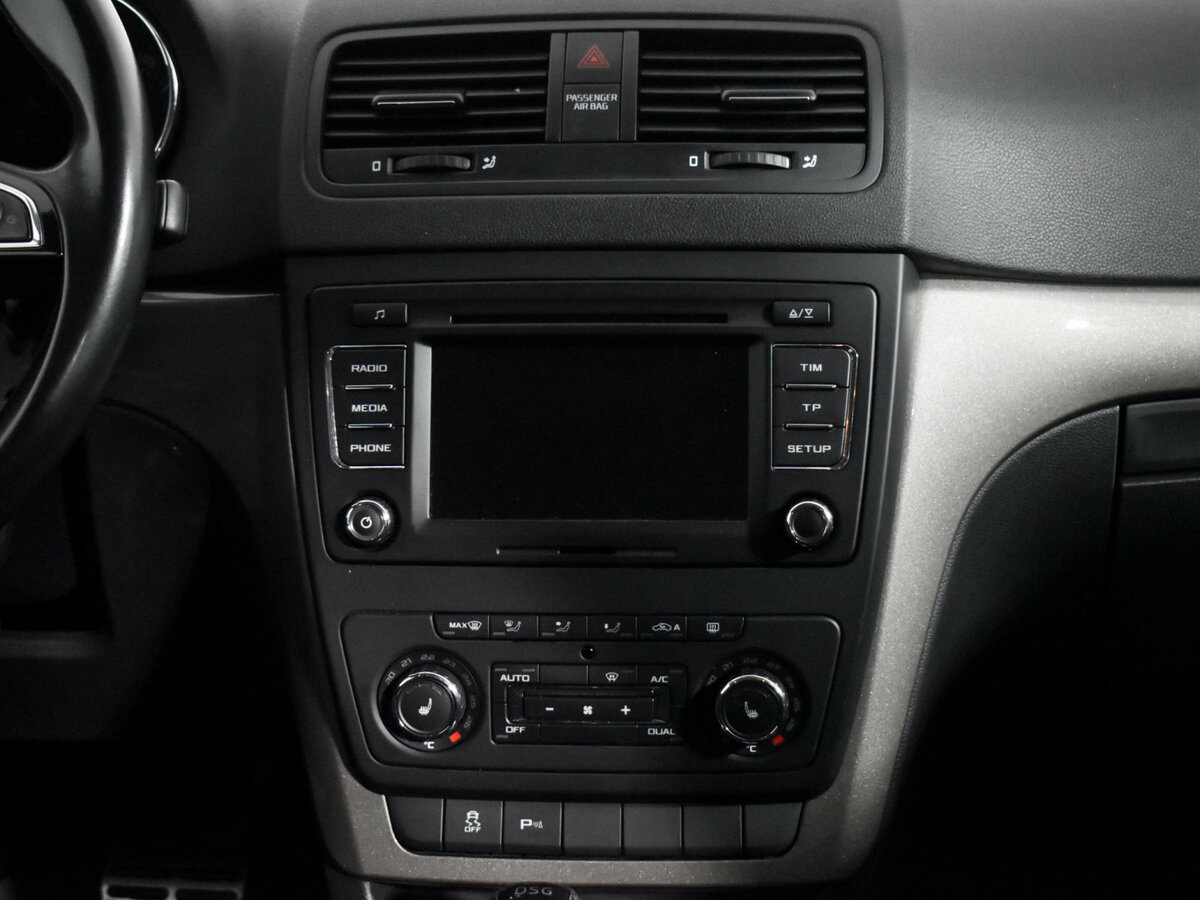 Skoda Yeti с пробегом — 2014 год. Фото: #12