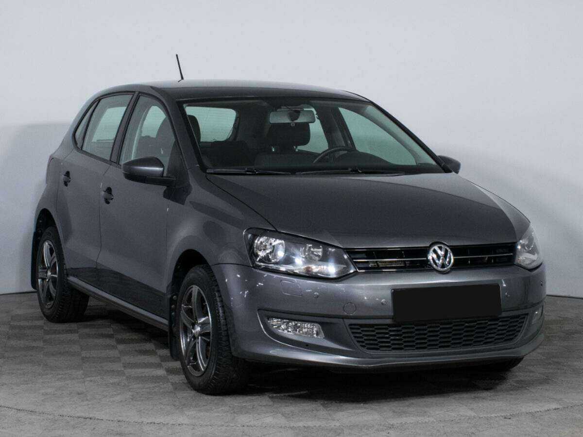 Volkswagen Polo с пробегом — 2012 год. Фото: #2