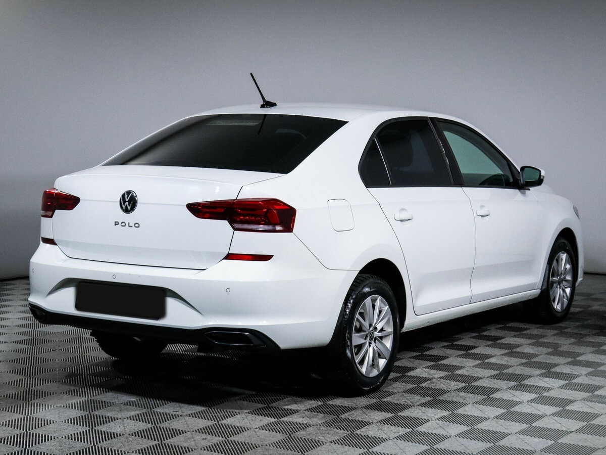 Volkswagen Polo с пробегом — 2021 год. Фото: #3