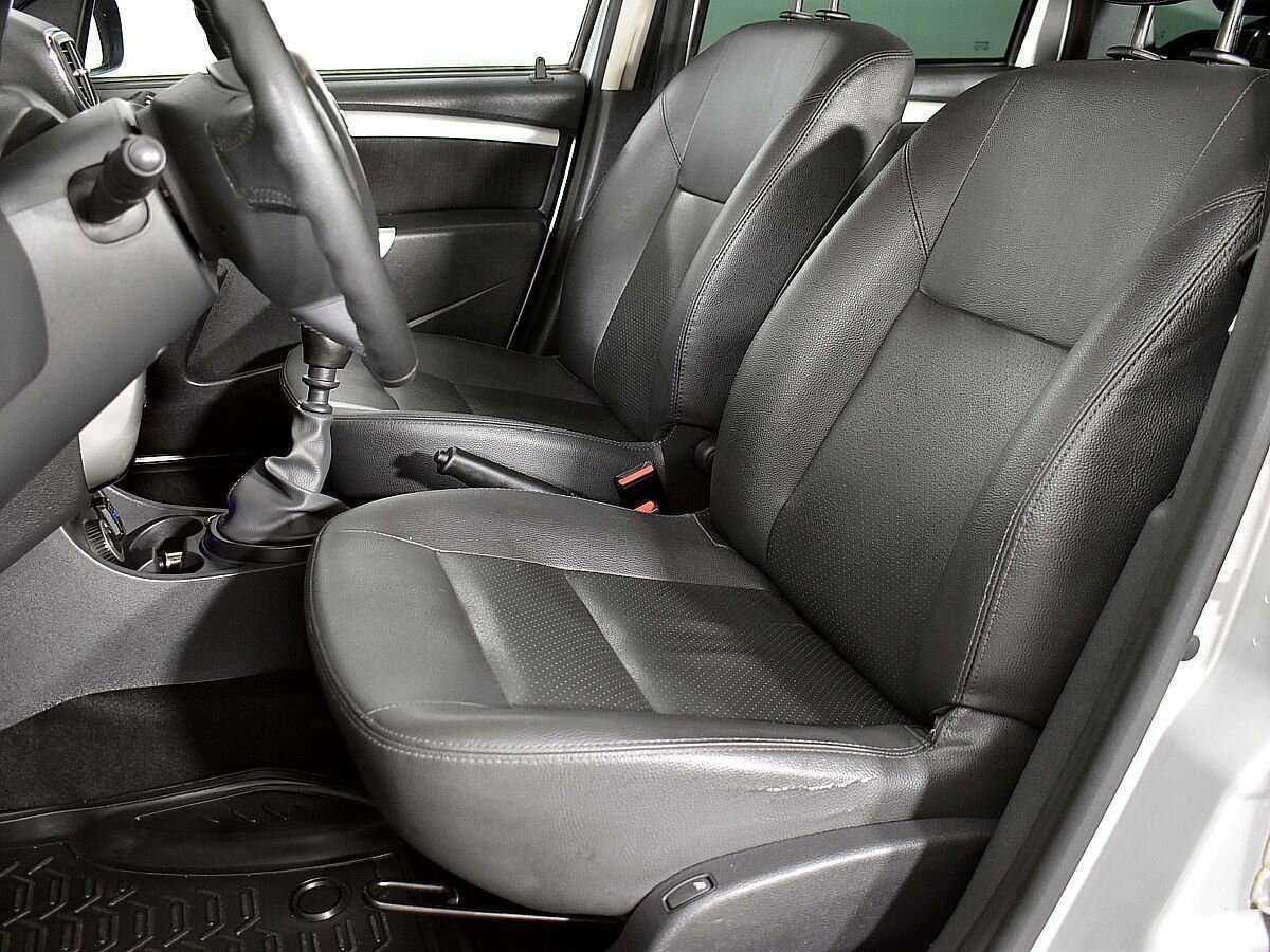 Nissan Terrano с пробегом — 2014 год. Фото: #4