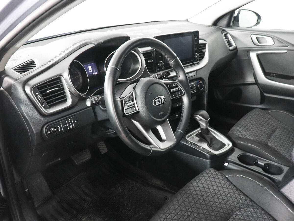 Kia Ceed с пробегом — 2021 год. Фото: #8
