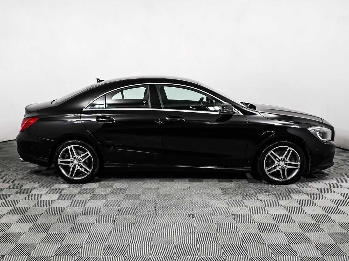 Mercedes-Benz CLA с пробегом — 2015 год. Фото: #3