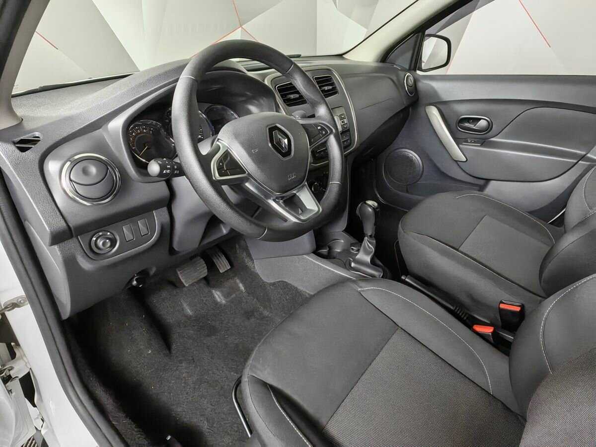 Renault Sandero с пробегом — 2019 год. Фото: #13