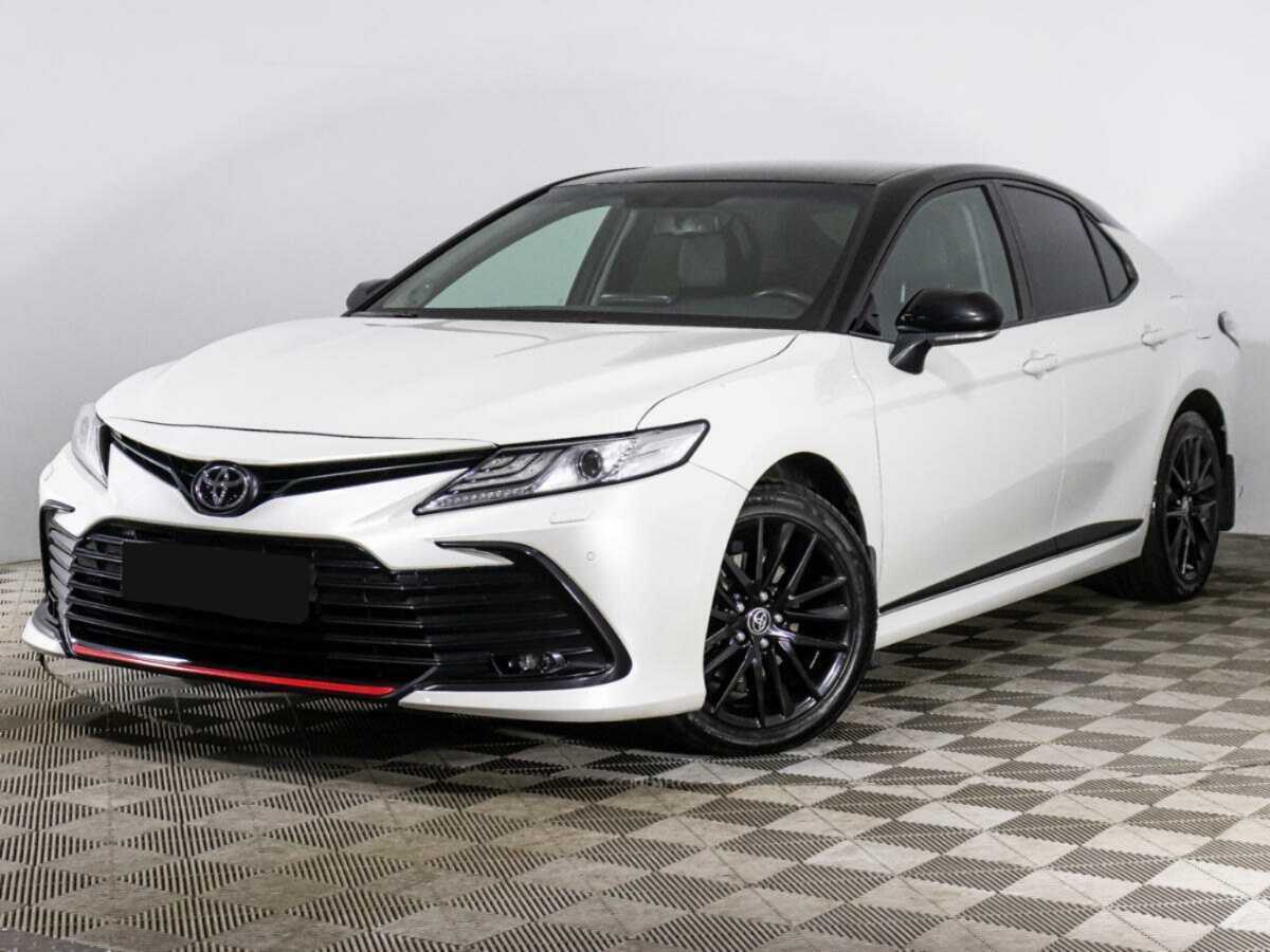 Toyota Camry с пробегом — 2021 год. Фото: #0