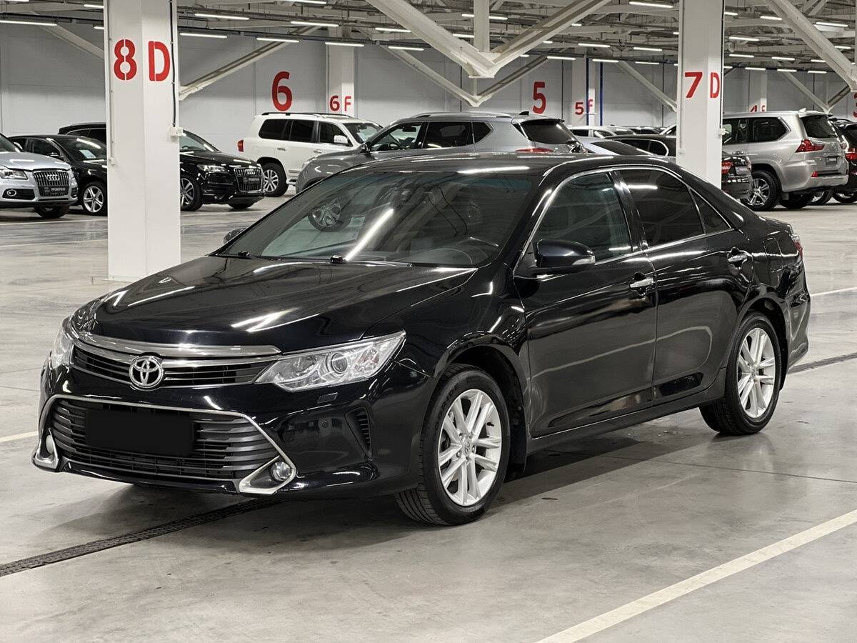 Toyota Camry с пробегом — 2015 год. Посмотреть фото