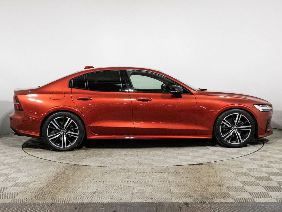 Volvo S60 с пробегом — 2019 год. Фото: #3