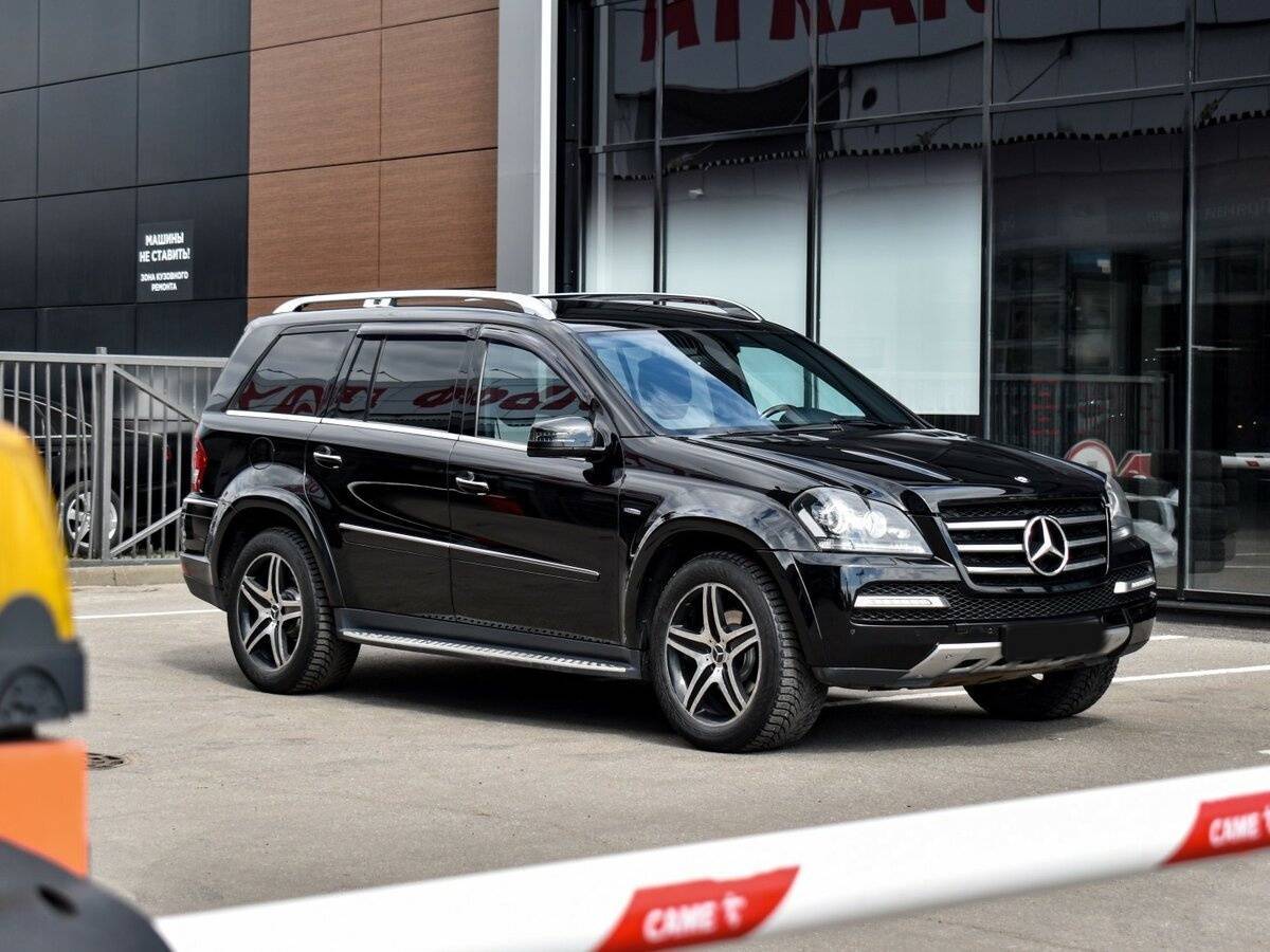 Mercedes-Benz GL-Класс с пробегом — 2012 год. Фото: #8