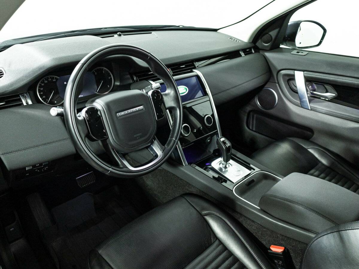 Land Rover Discovery Sport с пробегом — 2019 год. Фото: #8