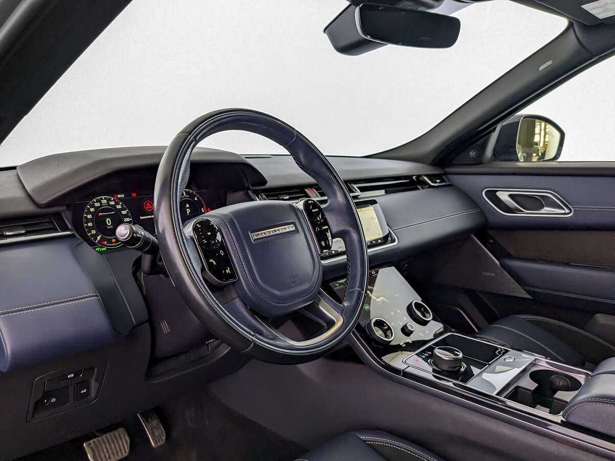 Land Rover Range Rover Velar с пробегом — 2017 год. Фото: #13