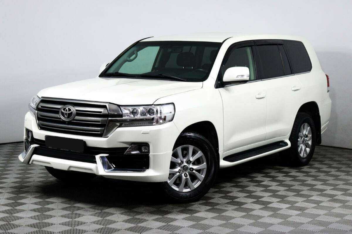 Toyota Land Cruiser с пробегом — 2015 год. Посмотреть фото