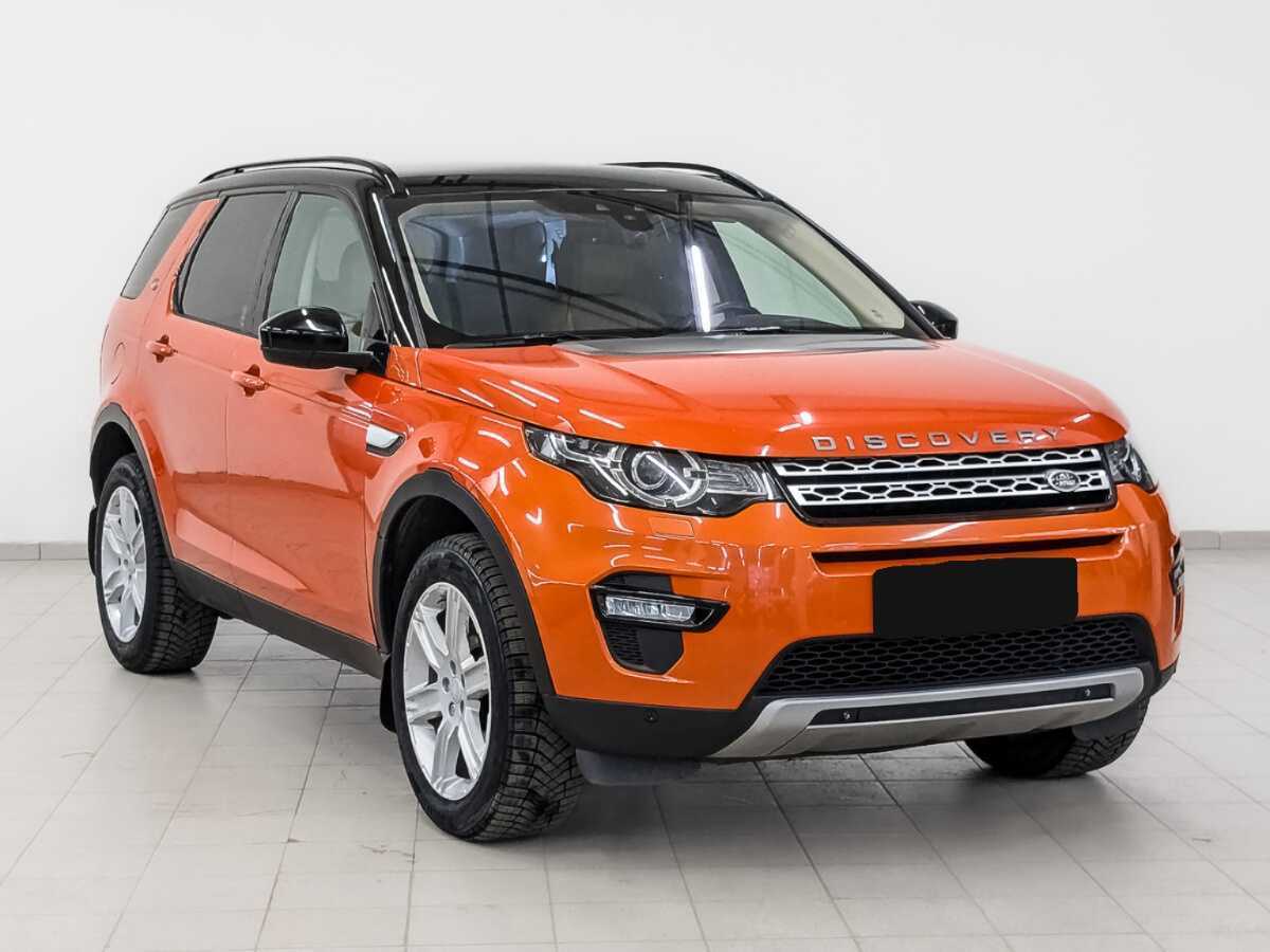 Land Rover Discovery Sport с пробегом — 2017 год. Фото: #2