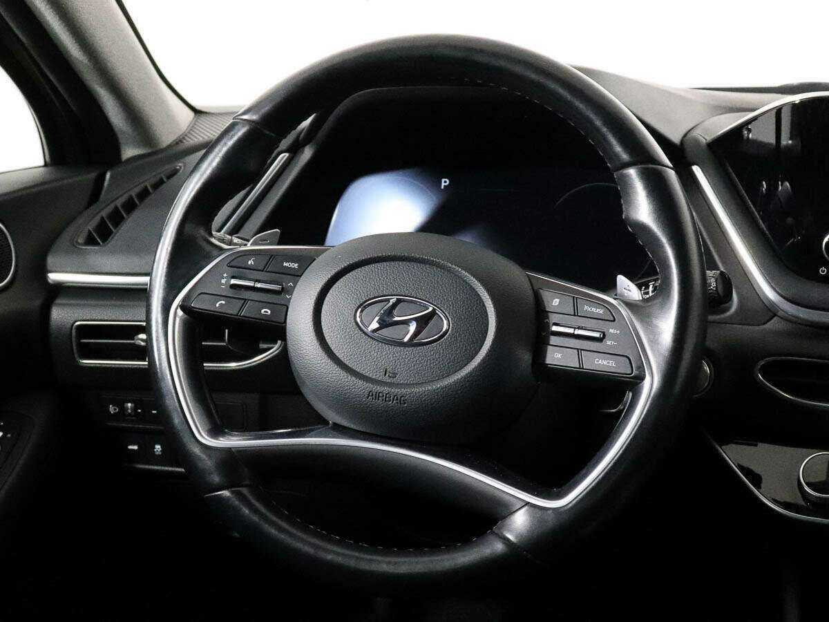 Hyundai Sonata с пробегом — 2020 год. Фото: #11