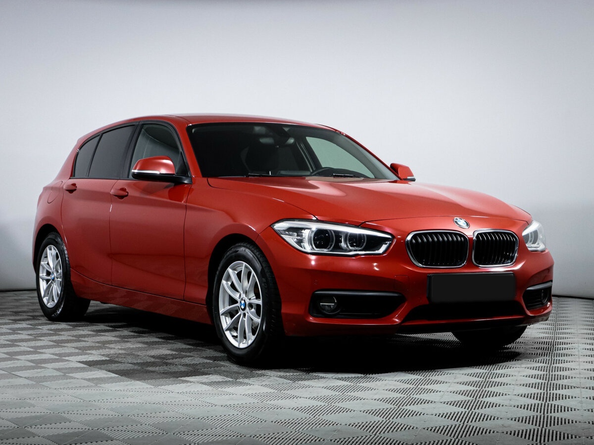 BMW 1 серии с пробегом — 2018 год. Фото: #2