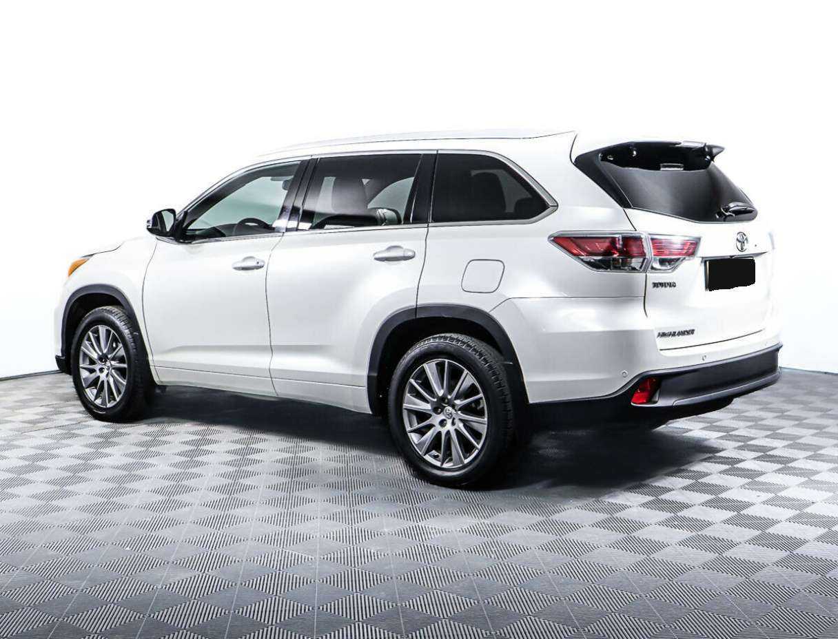 Toyota Highlander с пробегом — 2014 год. Фото: #6