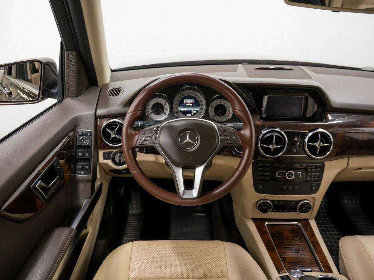 Mercedes-Benz GLK-Класс с пробегом — 2012 год. Фото: #10