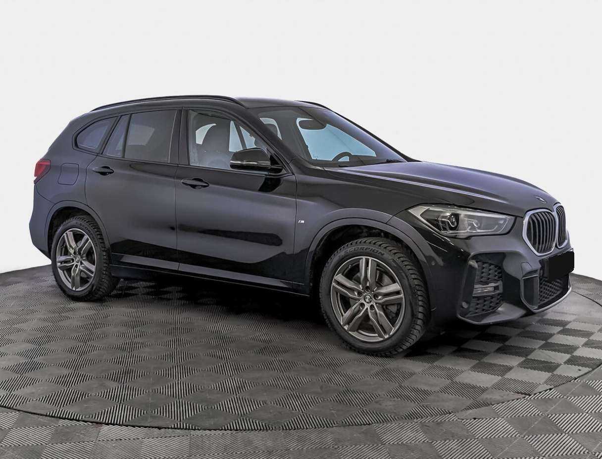 BMW X1 с пробегом — 2020 год. Фото: #2