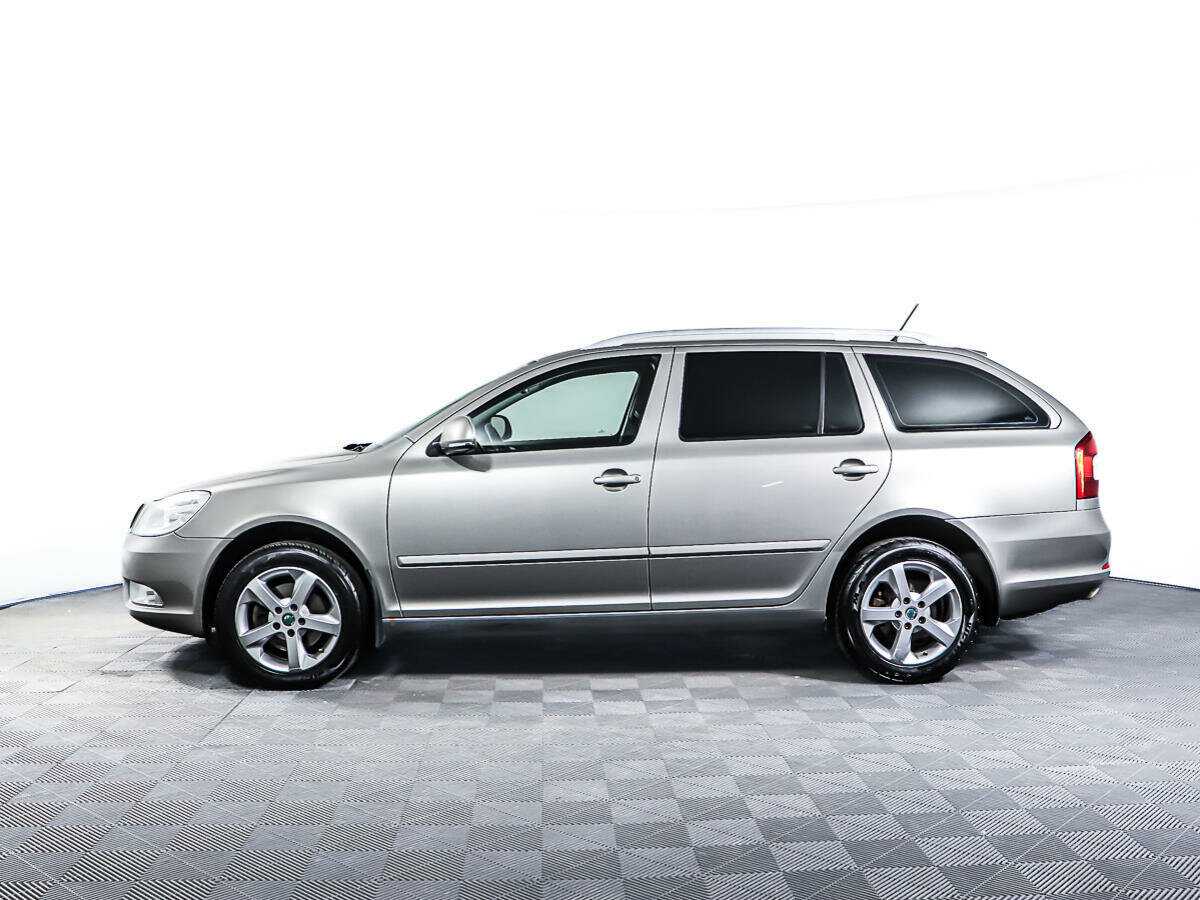 Skoda Octavia с пробегом — 2011 год. Фото: #7