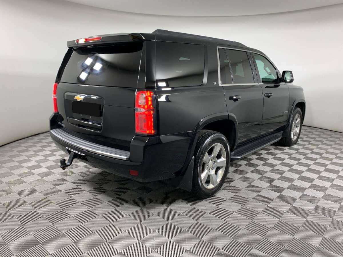 Chevrolet Tahoe с пробегом — 2016 год. Фото: #4