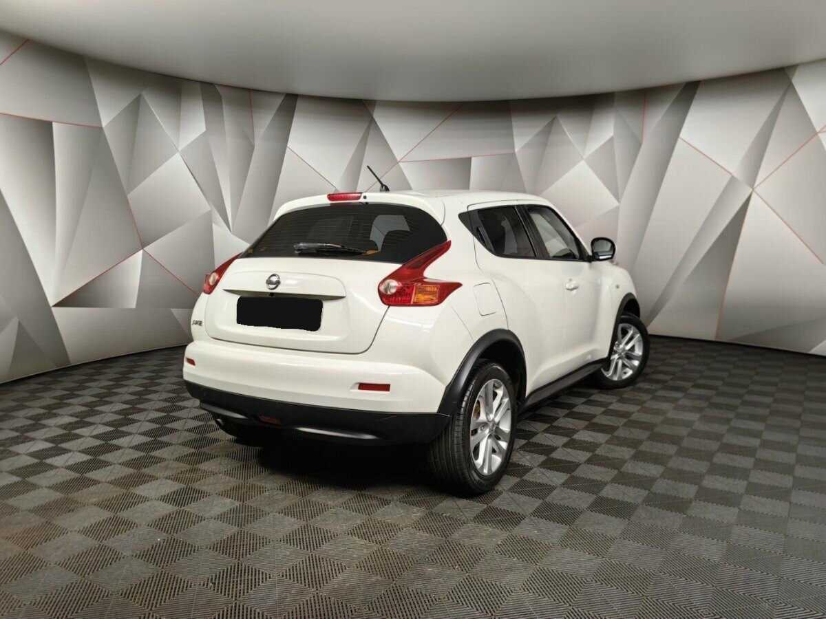 Nissan Juke с пробегом — 2013 год. Фото: #1