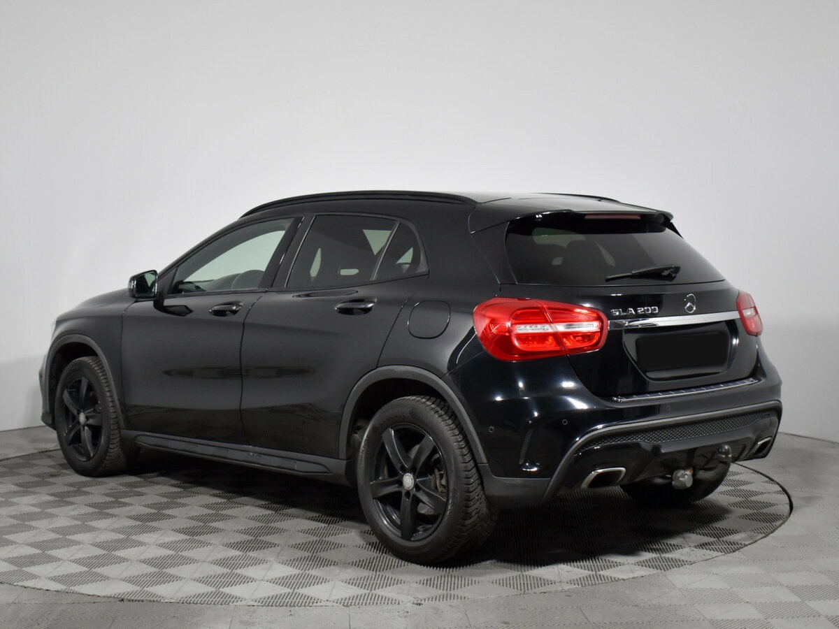 Mercedes-Benz GLA с пробегом — 2016 год. Фото: #6